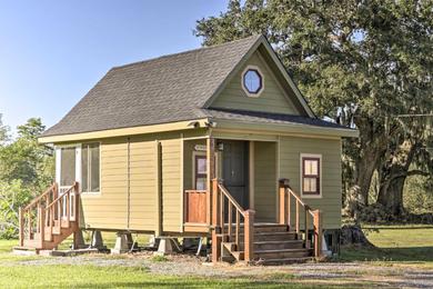 Holiday home Cozy New Iberia Tiny Home with Screened Porch