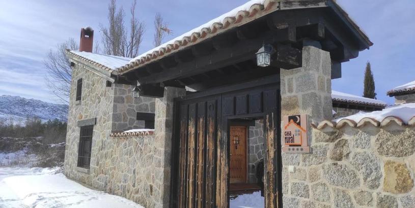 Guest house Casas Herrenales de Ulaca