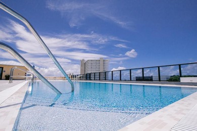 Отель Vistalmar Beach Resort