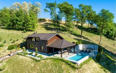 Holiday home Amazing Home In Gornja Pacetina With Sauna, Wifi And Outdoor Swimming Pool