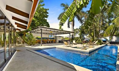  Playa Potrero - beachfront Villa, big private pool - Casa Bella Catalina