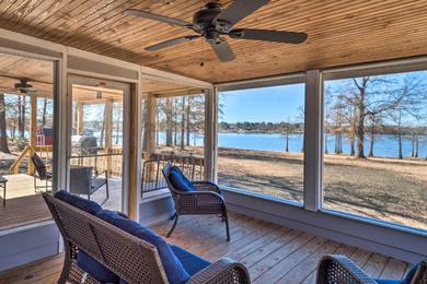 Дом отдыха Cypress Point Spacious Home Pier and Boat Launch!