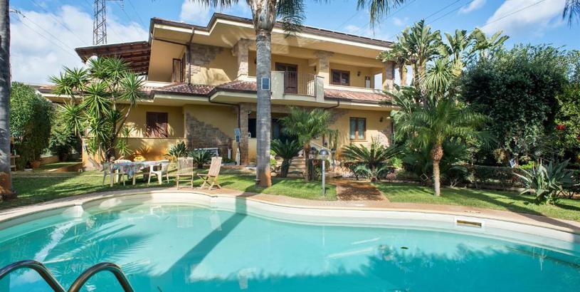 Apartments 2 bedrooms appartement at Bovalino 300 m away from the beach with shared pool furnished balcony and wifi