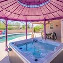 Вилла Boho Chic Arizona Villa w Pool & Mini Golf
