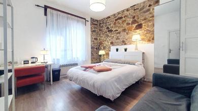 Guest house 2-TUUL ETXEA, Habitación doble a 8 km de Bilbao, Baño compartido