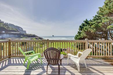 Дом отдыха Shoreline Cottage Oceanfront Vacation Rental