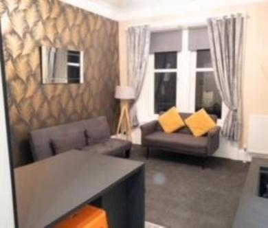 Апартаменты Stunning apartment on Perth Rd-mins from City Centre Dundee