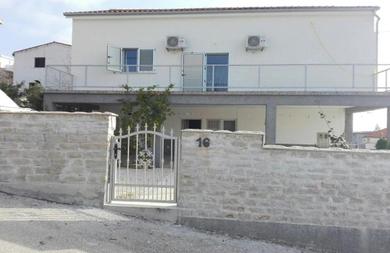 Apartments Apartments with a parking space Krusevo, Novigrad - 16581