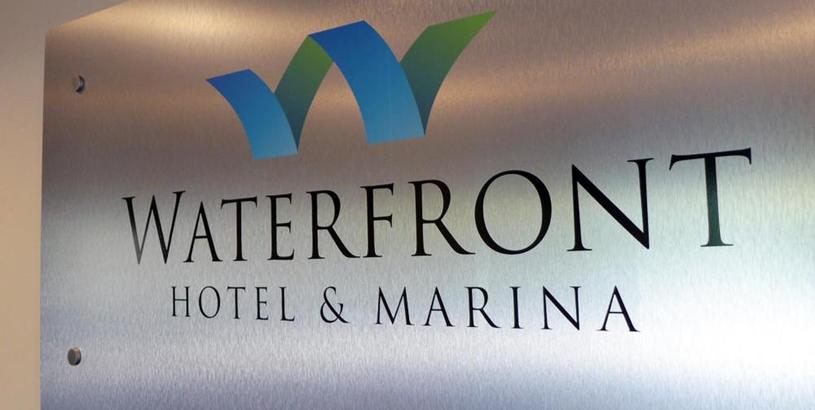 Motel Waterfront Hotel and Marina