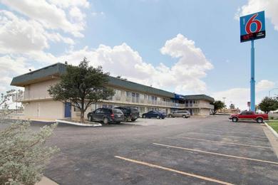 Hotel Motel 6-Fort Stockton, TX
