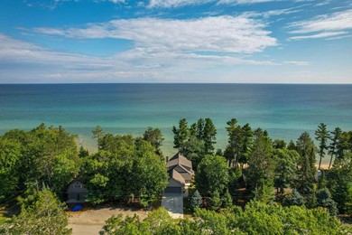 Hotel Waterfront Lake Huron Getaway with Private Beach!