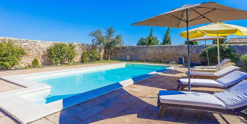 Holiday home Beautiful old finca with private pool close to the nice village of Alar