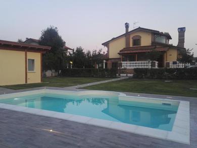 Holiday home Villa leonia