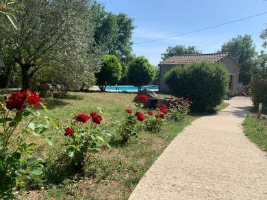 Вилла Villa Sud Ardèche, 3 chambres climatisées et piscine privée