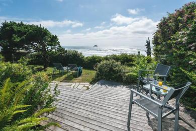Holiday home Arch Cape Escape by AvantStay Sensational Clift Top Home w Pacific Ocean Views
