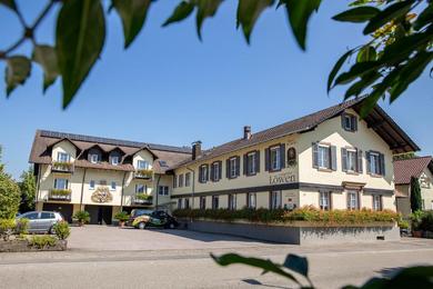 Отель Landgasthof & Brauerei Löwen Sasbach