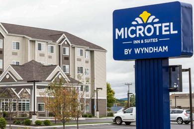 Отель Microtel Inn & Suites by Wyndham Altoona