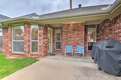 Holiday home Fort Worth Home with Private Patio and Gas Grill!