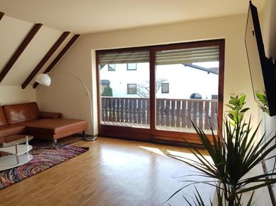 Beautiful 3 rooms apartment, with balcony, free WIFI & free parking