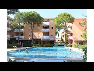 Guest house Quiet Residence with Pool - Airco - Private Parking - Beach Place