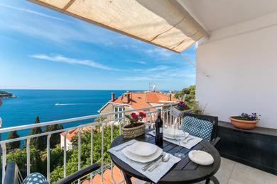 Apartment La Boheme Dubrovnik with sea view