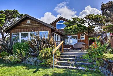 Oceanfront Escape with Pacific Views Surf and Explore