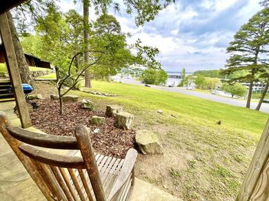 Отель Lake view queen Guest Room with two queens, sleeper sofa and deck overlooking Lake Ouachita, Hotel Room