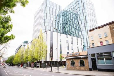 Student accommodation Studios, Apartments and Private Bedrooms with Shared Kitchen at Chapter Kings Cross in London