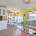 Дом отдыха Sarasota Home with Full Resort Amenity Access!