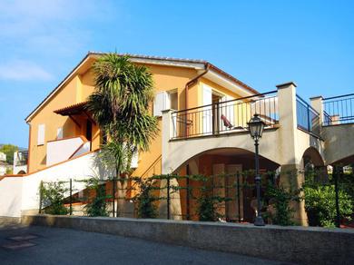 Holiday home Charming Holiday Home in San Bartolomeo al Mare with Pool