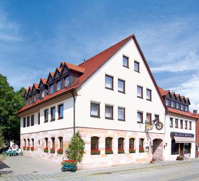 Отель BLÖDEL Gasthof Grüner Baum