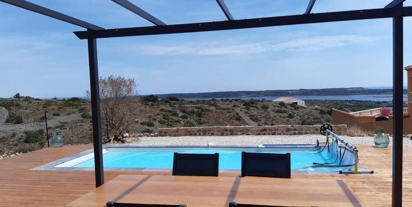Апартаменты Maison avec vue sur la mer et avec piscine à Fitou