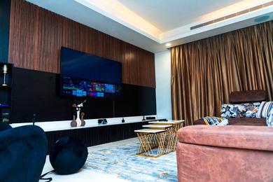 Апартаменты Luxury 2 bedroom apartment with an in-house cinema-The Double H- Patience