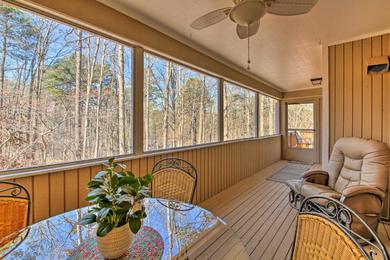 Holiday home Hot Springs Village Escape with Deck and Garage!