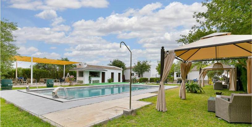 Holiday home Stunning Home In El Coronil With Outdoor Swimming Pool, 8 Bedrooms And Swimming Pool