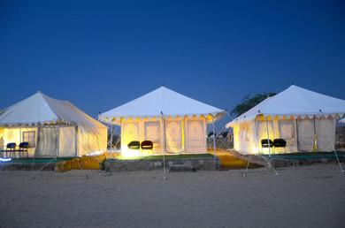 Resort Even Desert Camp