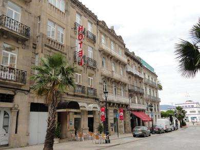 Отель Hotel Compostela Vigo