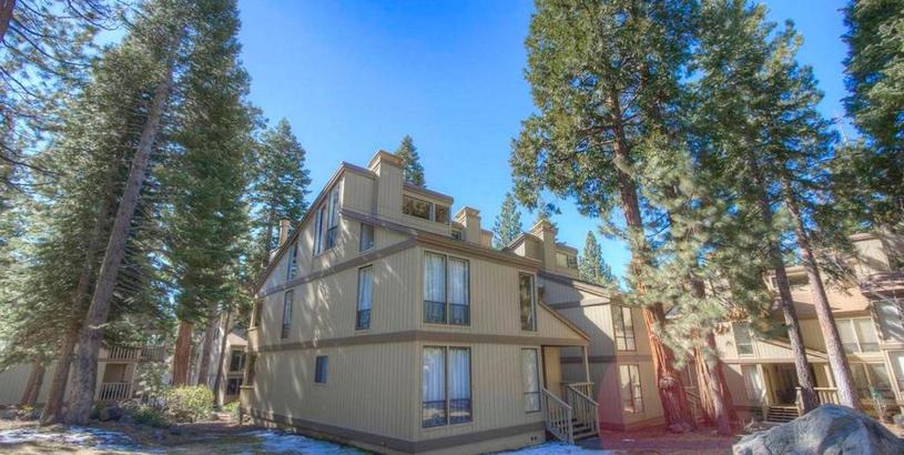 Дом отдыха Kingswood Cornerview by Lake Tahoe Accommodations