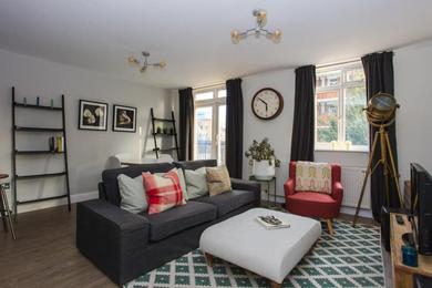 Apartments Lovely 2 Bedroom Flat near Whitechapel Station