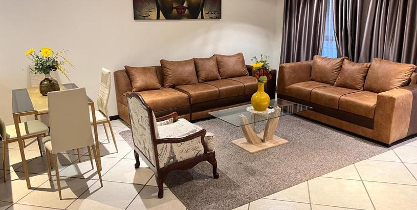 Апартаменты Beautiful homely apartment opposite fourways mall.