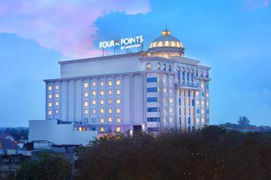 Отель Four Points by Sheraton Medan