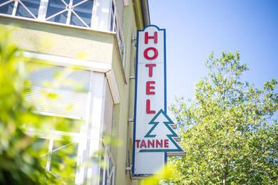 Отель Hotel Tanne
