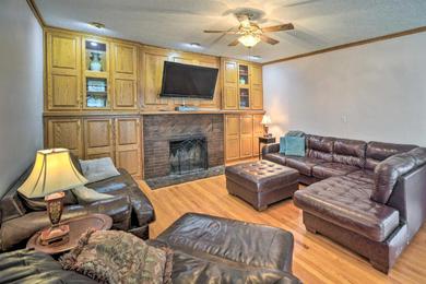 Дом отдыха Pet-Friendly Ogallala Home about 7 Mi to Lakefront!