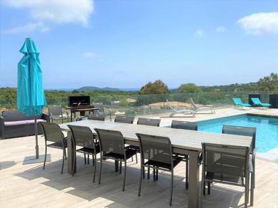 Villa d'architecte avec vue mer et piscine chauffée