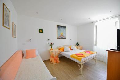 Guest house Apartments Bulovic