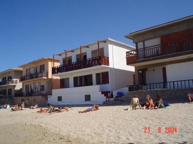 Apartments On The Beach La Rena Beddha