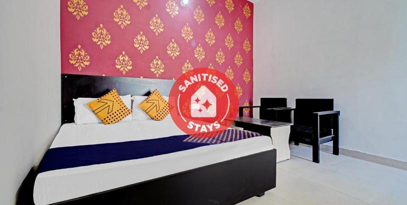 Отель Vaccinated Staff - SPOT ON 81000 Hotel Shanti Palace