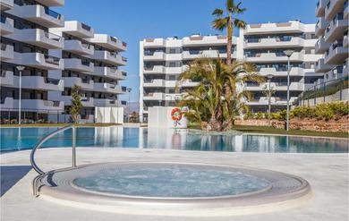 Апартаменты Awesome Apartment In Los Arenales Del Sol With 2 Bedrooms, Wifi And Swimming Pool