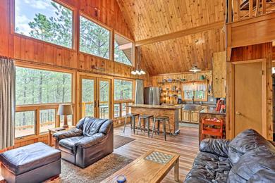 Holiday home Modern Black Hills Cabin with Loft and Wraparound Deck