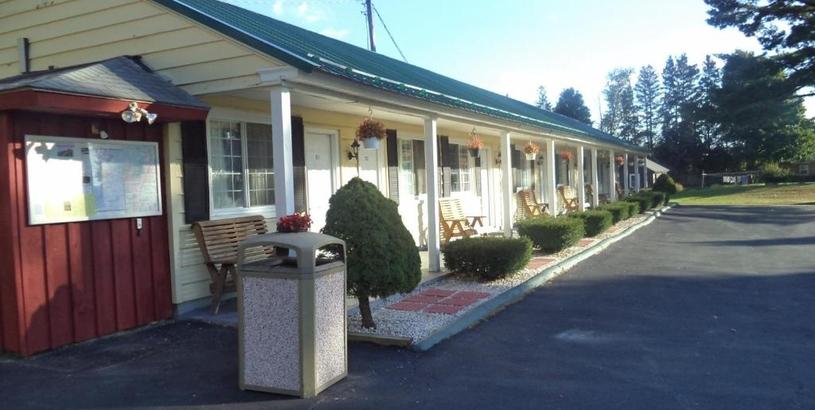 Мотель Weathervane Motel Lanesboro